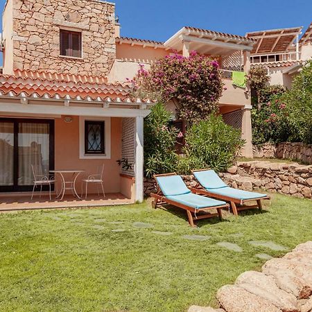 Sardinia Blu Residence Гольфо-Аранчі Екстер'єр фото