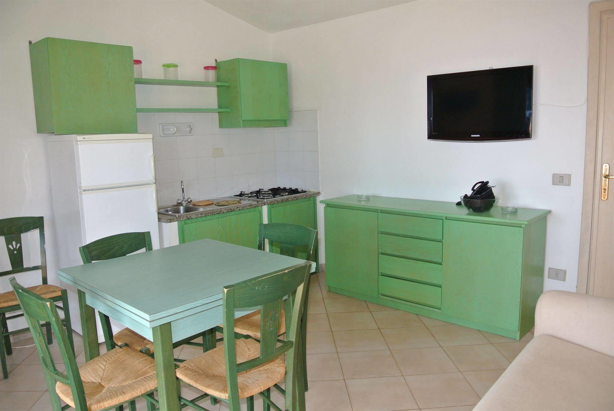 Sardinia Blu Residence Гольфо-Аранчі Екстер'єр фото